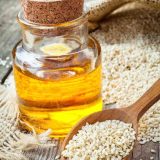 Hulled sesame seeds